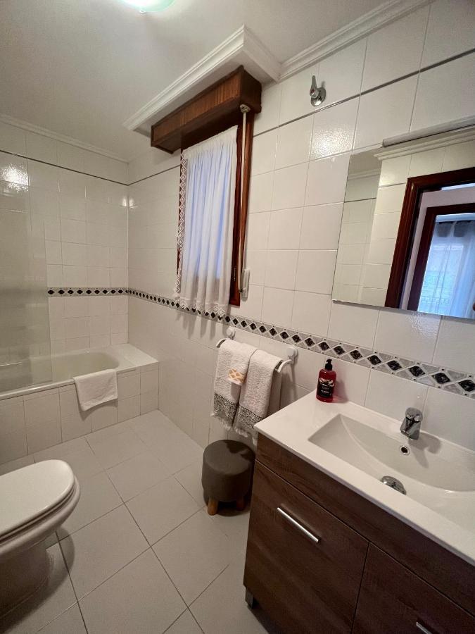 Piso Centrico A 10 Min De La Playa Con Garaje Incluido Apartment Castro Urdiales Exterior photo